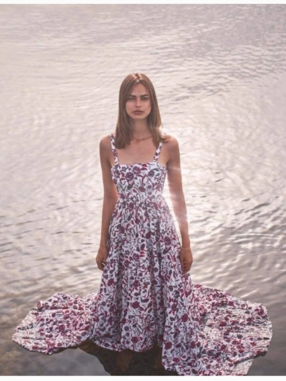 Alexis Zofia Berry Floral Smocked Tiered Crepe Maxi Dress Resortwear Medium - Picture 5 of 12
